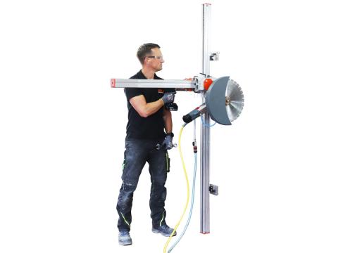 systeme-de-rail-aluminium-hf-rs4-pour-sciage-mural-beton