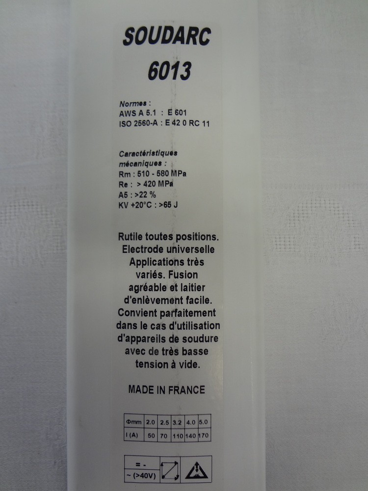 Electrode de Soudure STARK - MADE IN UKRAINE Acier Universel. Rutile à  Baguette 3x35 mm. 35 Electrodes de Soudage - 1kg : : Bricolage