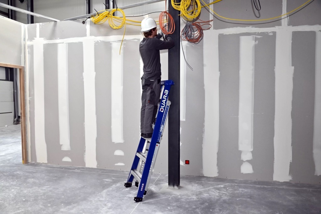 escabeau-aluminium-5-en-1-mx5-duarib