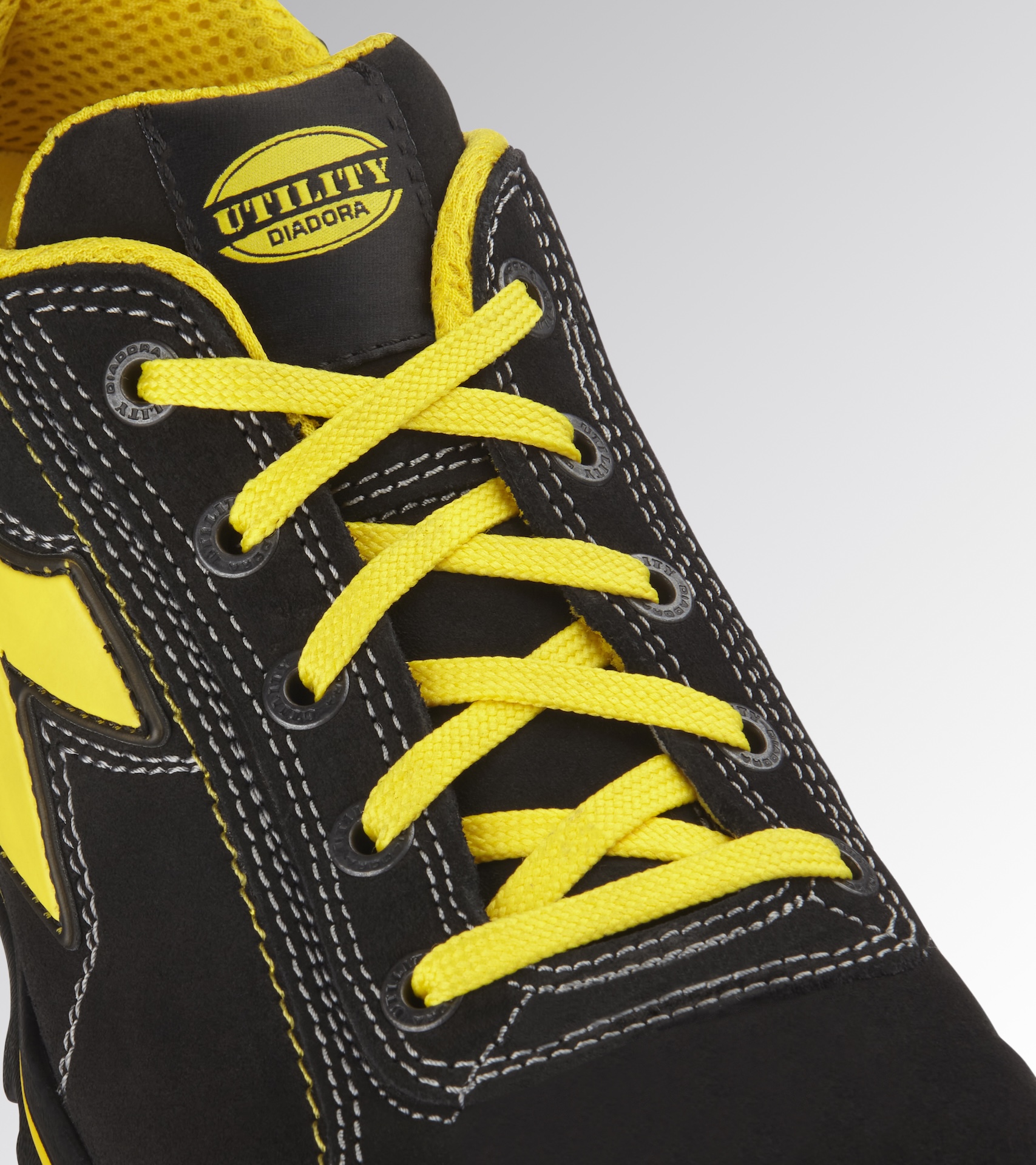 chaussure-de-securite-glove-low-s1ps-fo-hro-noire