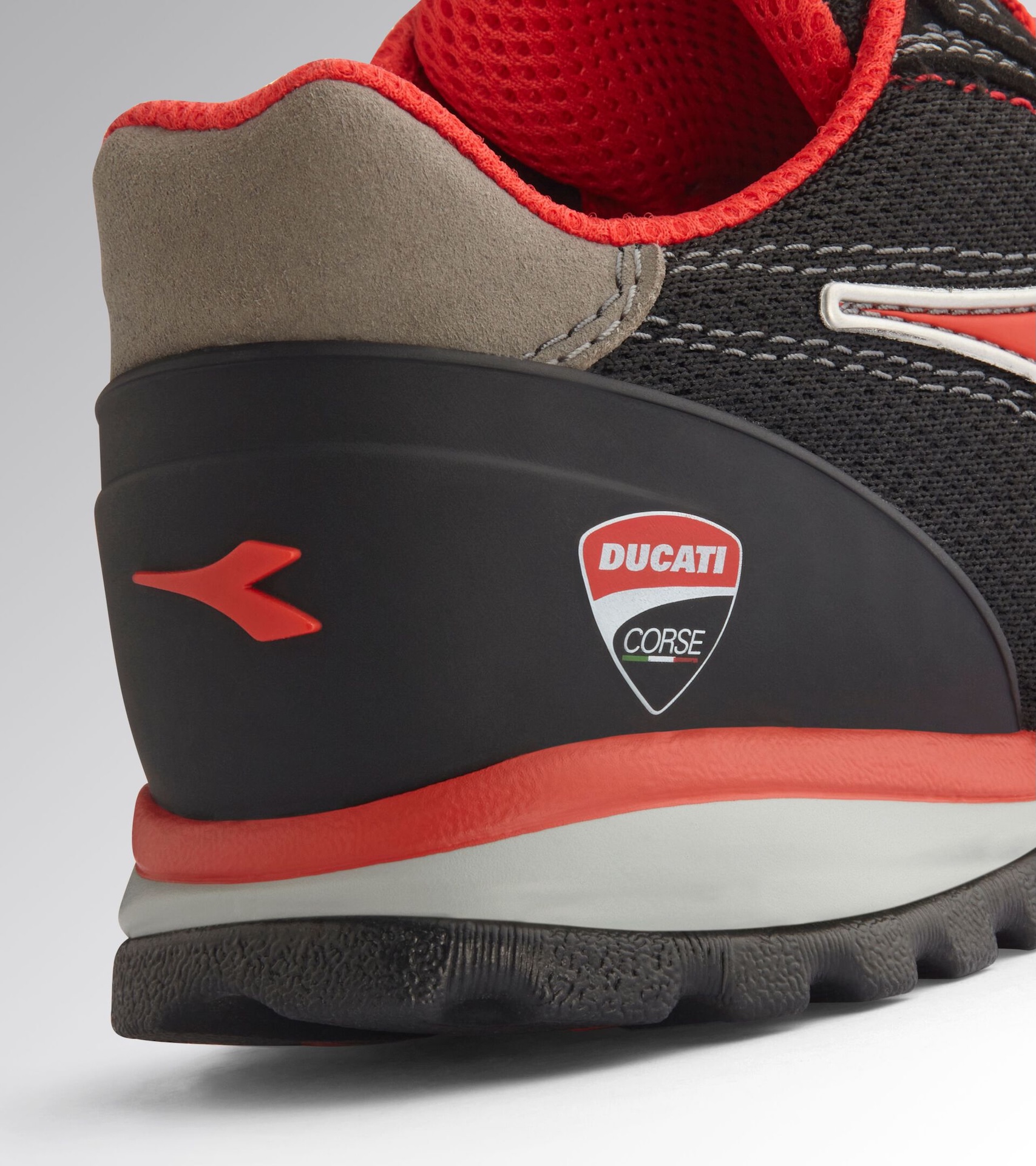 chaussure-de-securite-ducati-glove-monster-low-s1ps-fo-hro