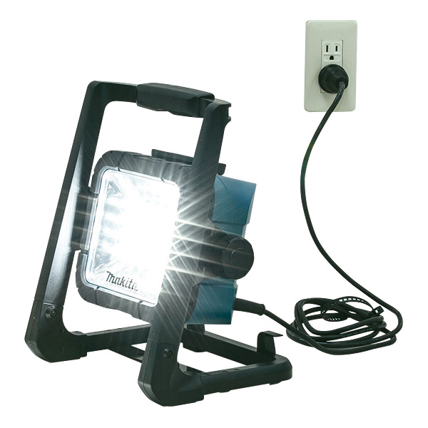 projecteur-de-chantier-hybride-makita-deadml805